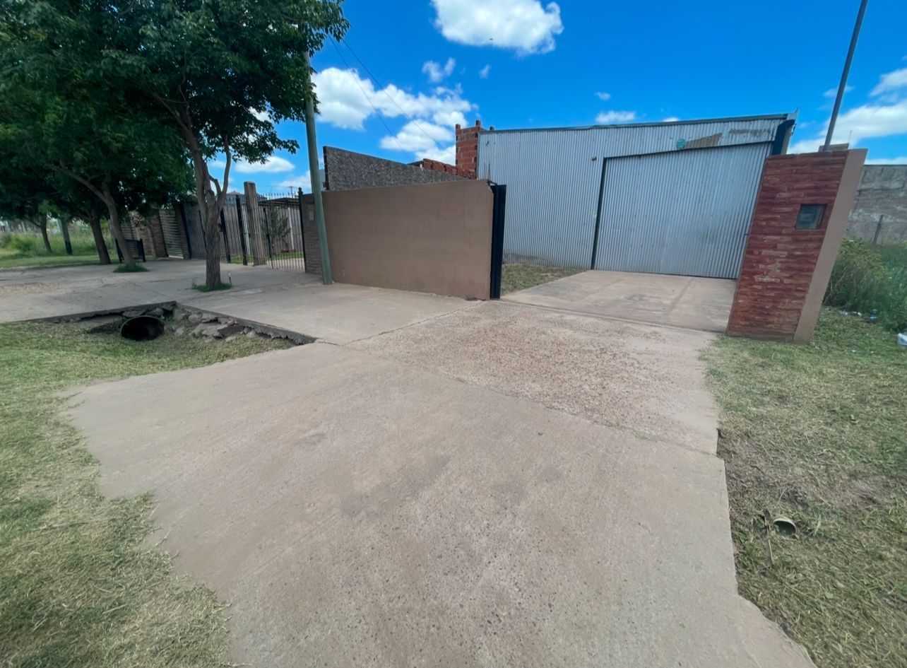 DEPOSITO en Tomás Zaburlin y San José, Villaguay